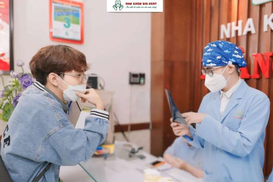 niềng răng trong suốt