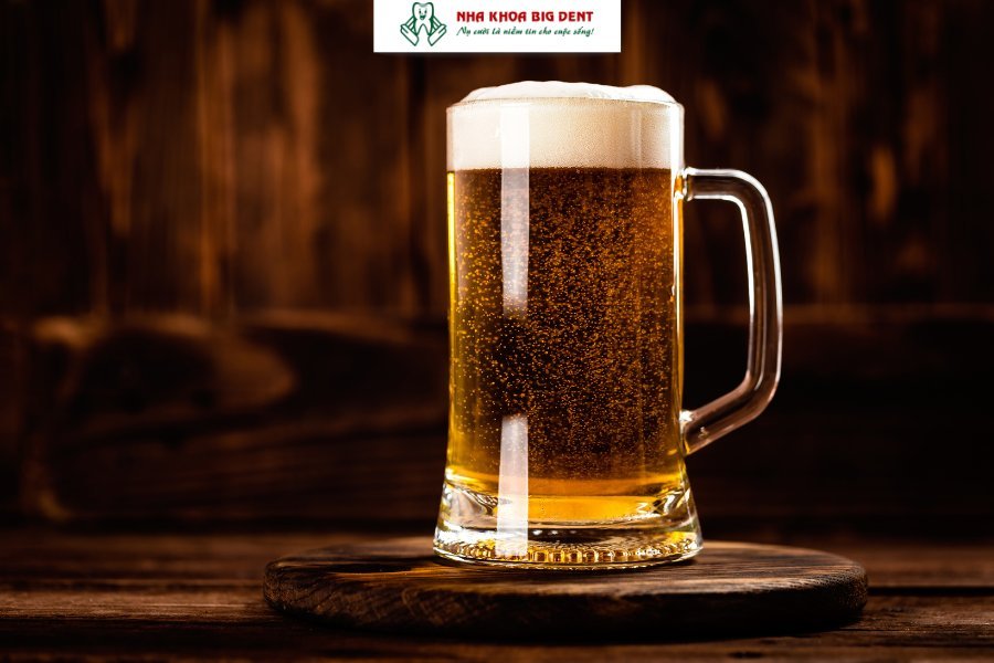 niềng răng có uống bia được không