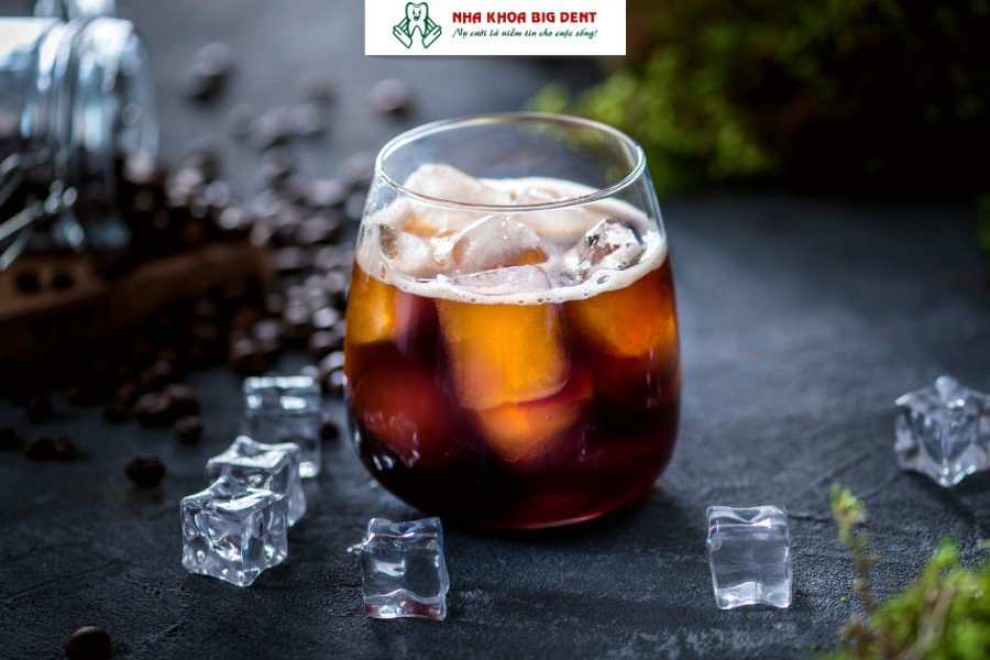 niềng răng có nên uống nước lạnh