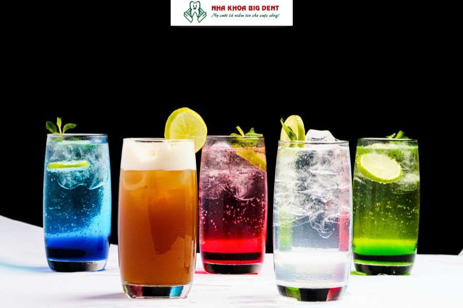 niềng răng có nên uống nước lạnh